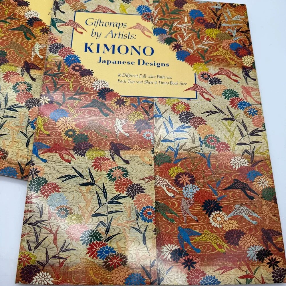 Kimono Japanese Designs 16 Different Patterns Gift Wraps by Artists 0810929546
